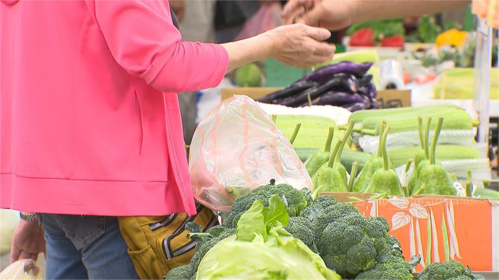 「隱形富豪」竟藏菜市場！最賺攤販「年收逼近400萬」背後辛酸曝光