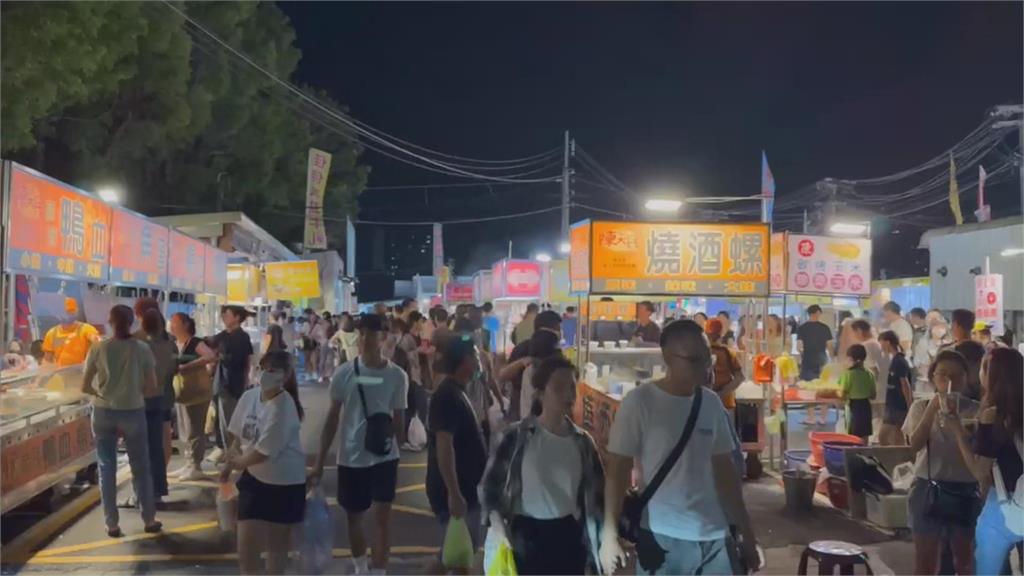 疑多次要求換貨遭報警處理！　婦人挑釁警遭壓制