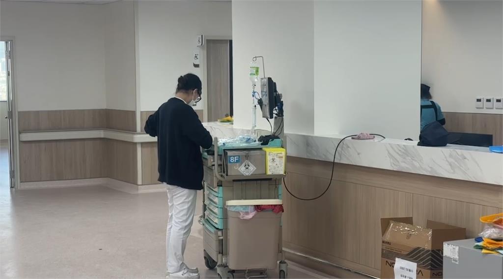 搶護理！光田調薪最高18％、三金制補貼　亞大醫院設推薦獎金