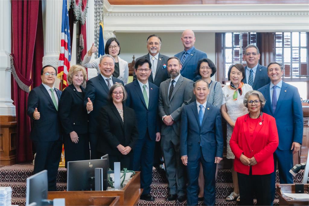 快新聞／心中充滿感動！赴德州眾議院接受友台決議文　林佳龍：盼深化產業合作