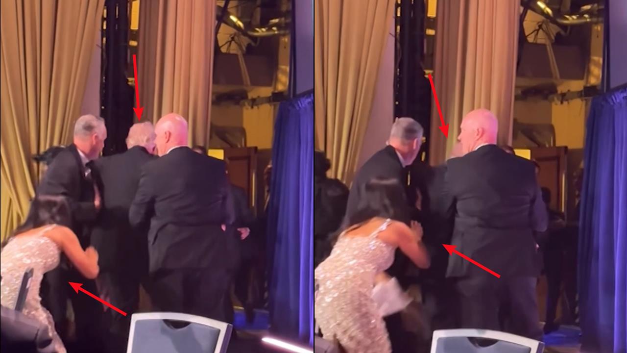 中裔記者手伸向「川普後背」下一秒踉蹌失足！遭網酸「諷刺」：子彈飛來倒很誠實