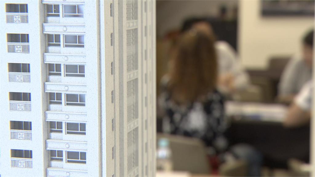 公股銀行房貸利率喊漲 民眾憂心接連升息
