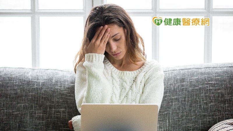 疫情感到焦慮怎麼辦？　精神科醫師：專注自我防護