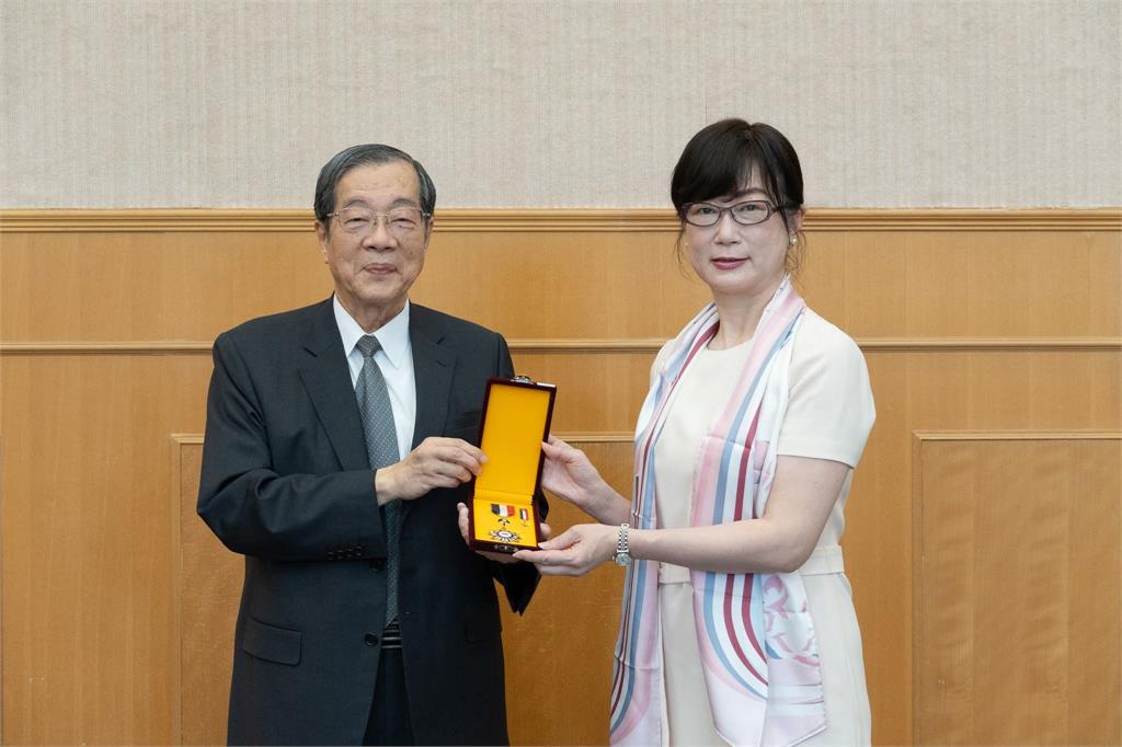 快新聞／保訓會主委郝培芝將出任駐法大使　黃榮村特頒功績、考銓獎章