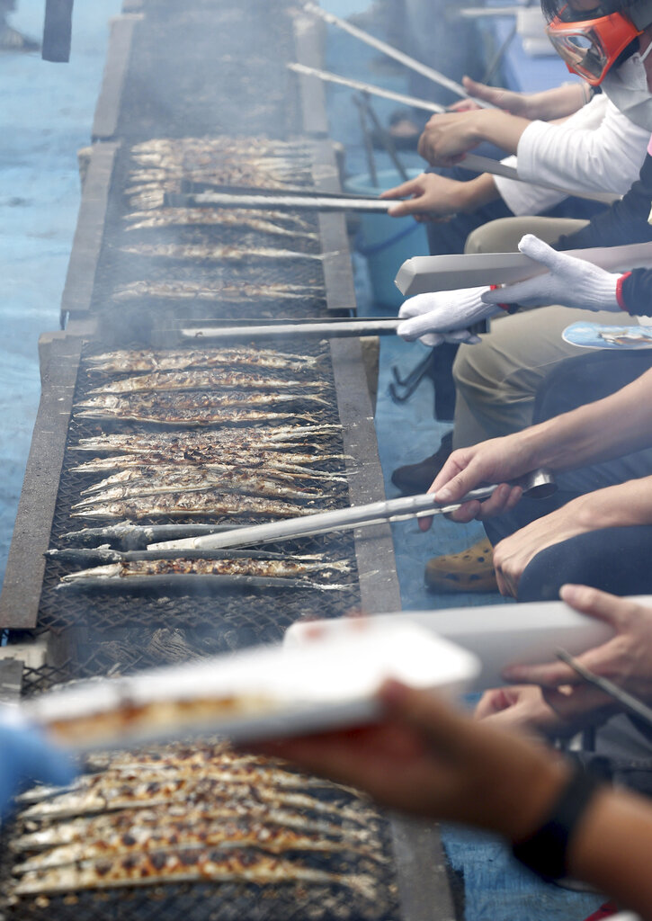 破紀錄猛暑海水升溫　日本秋刀魚捕撈量創新低、蔥被曬壞4成