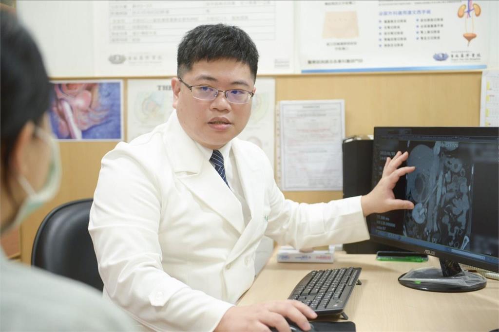 6旬婦偶爾「滴滴答答…」無痛血尿  竟是輸尿管長5公分大腫瘤