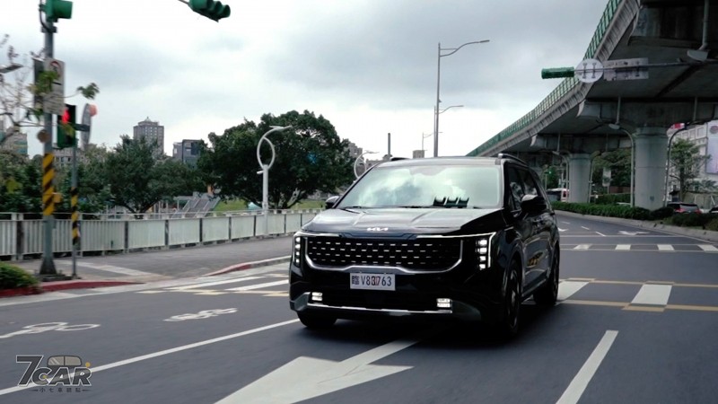 科技升級與豪華進化　第四代小改款 Kia Carnival Signature 試駕