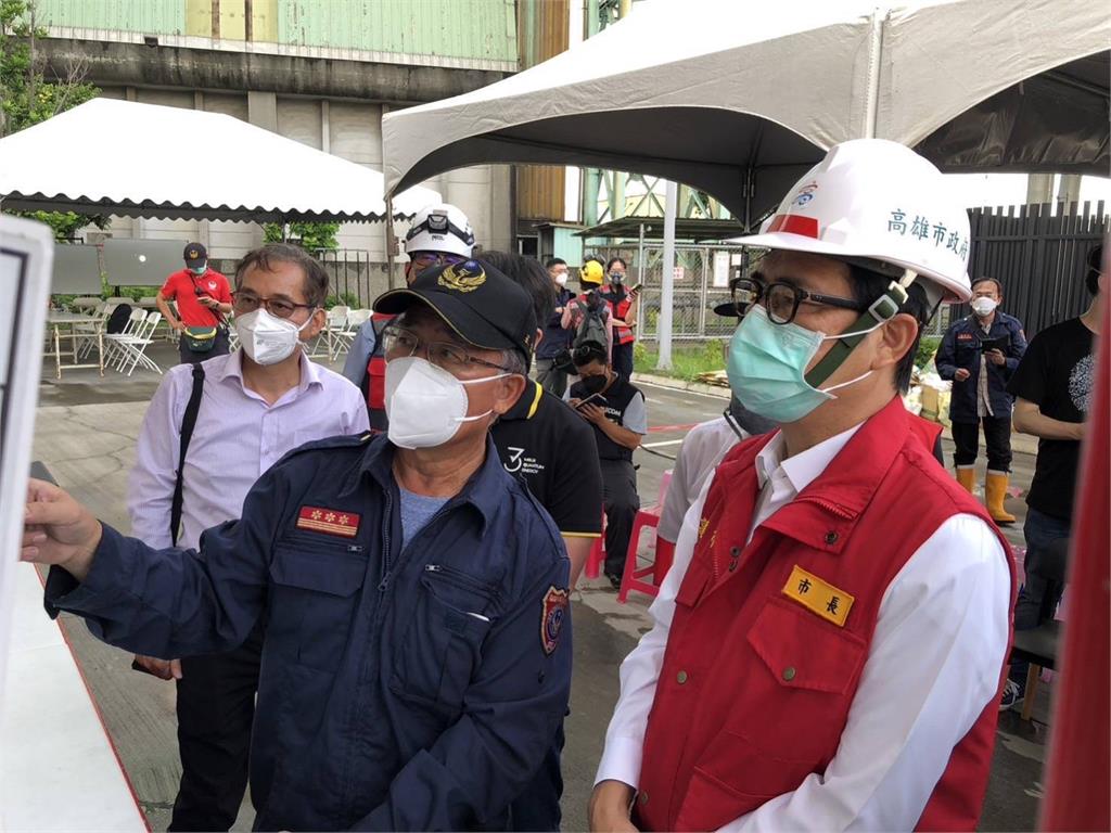 快新聞/鋰電池廠火勢撲滅!高雄主力消防部隊中午撤離 留守部分人力監控