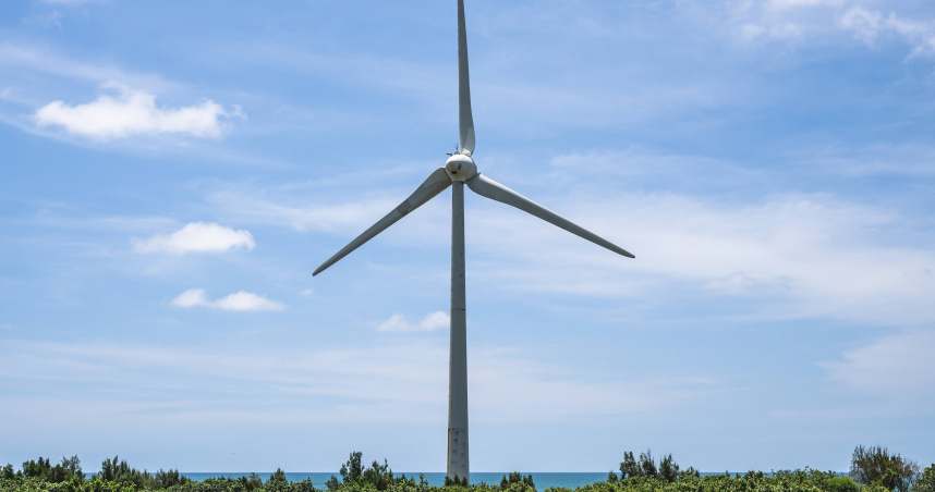 氣象署「陸上強風特報鄉鎮燈號」12月正式上路 屏東每年強風吹195.6天