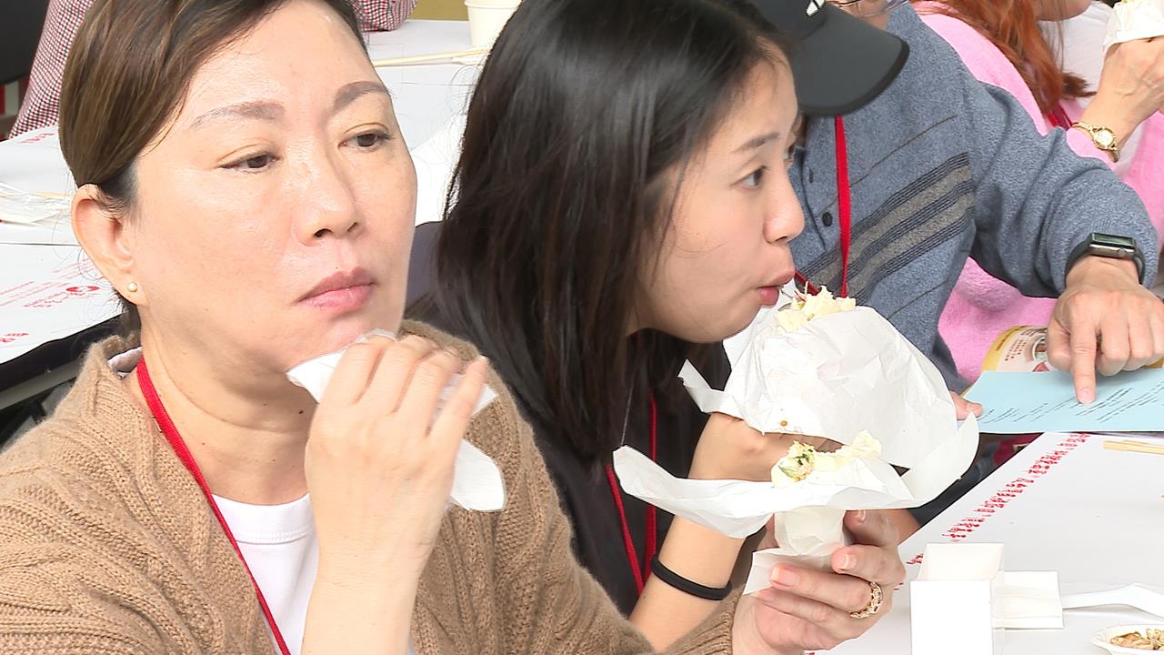 歡慶感恩節!主廚現做肋排.燻雞刈包 趁勢搶年菜商機