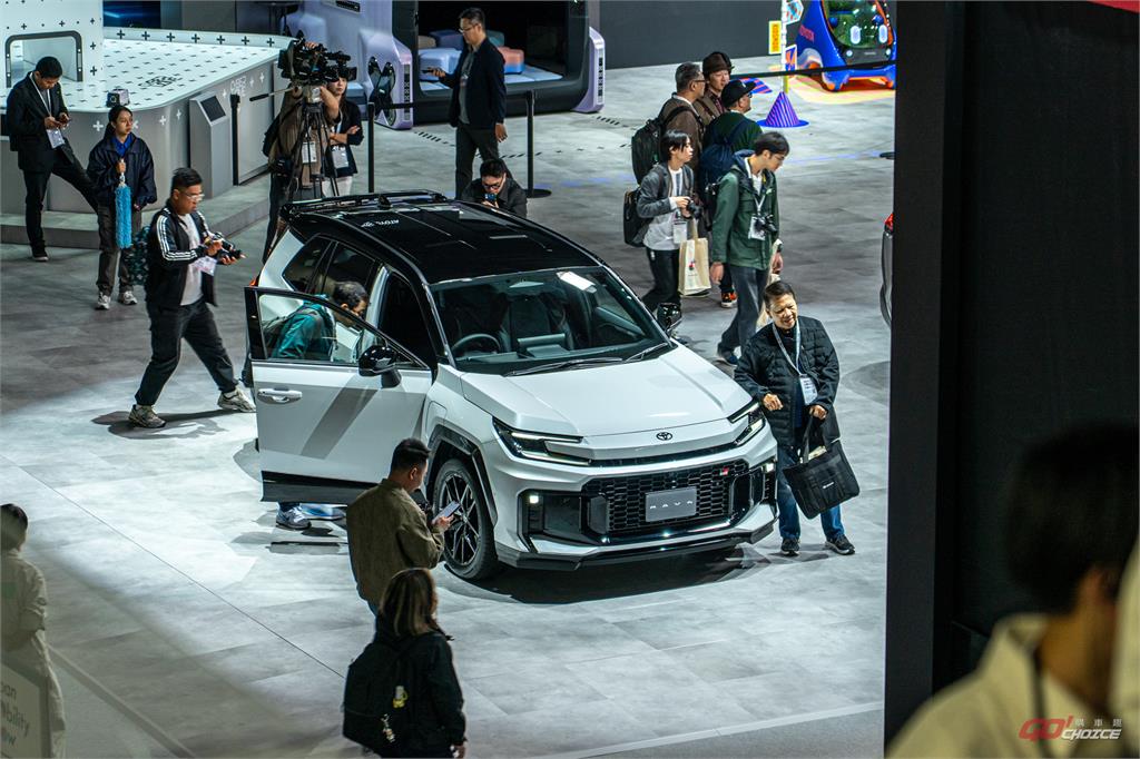 東京車展巡禮｜Toyota 六代目 RAV4 台灣有望明年導入？