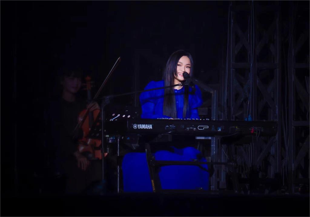 地獄哏？徐佳瑩睽違5年中國武漢開唱「會呼吸的痛」！網驚：要確欸