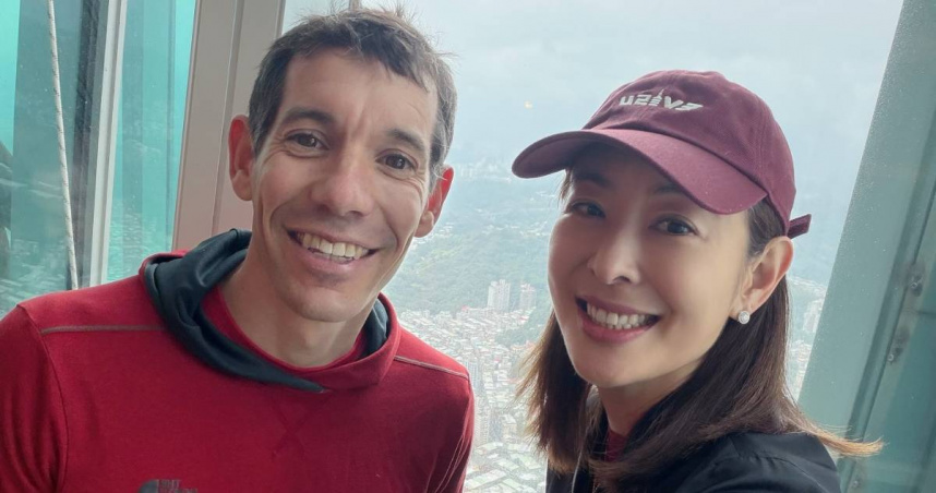 霍諾德差點無法爬101!賈永婕曝「週六驚險內幕」:感謝神奇鳳梨