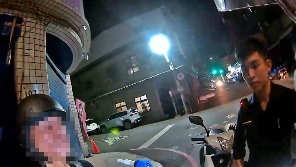 快新聞／扯！同條路上2騎士酒駕　警送2人一起進法院