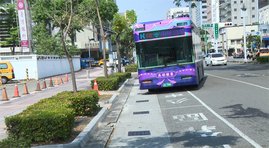 穿越時空來到80年代！復古藍寶石歌廳公車高雄限時登場