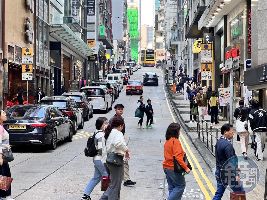 1句反送中標語就出事！香港餐廳牌照納入國安條款　違者恐遭撤照