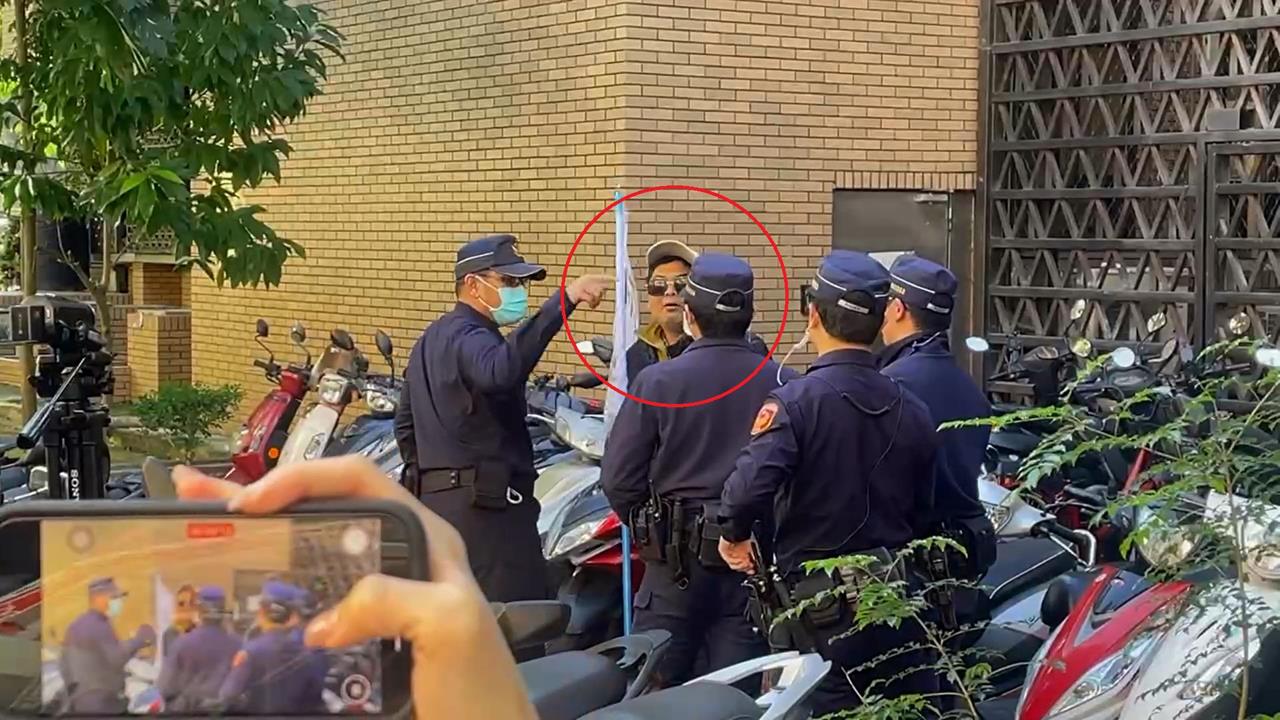 快新聞／京華城案開庭！「阿北騙錢」嗆聲惹怒小草　警方緊急架離