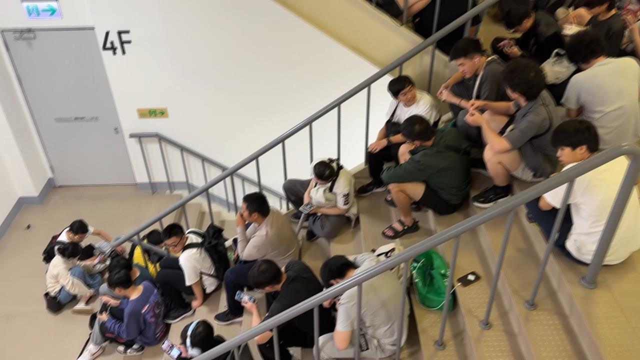 動畫快閃店爆排隊亂象！　粉絲苦等11小時「沒能進場」