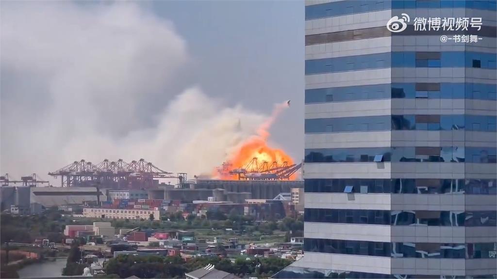 「陽明海運」動明輪寧波舟山港大爆炸！　蘑菇雲炸裂竄天際