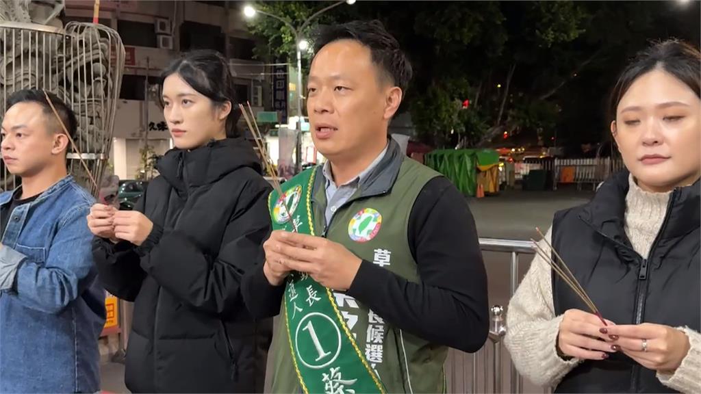 草屯鎮長補選衝刺！　蔡銘軒拜廟「投訴」、簡賜勝找大咖站台