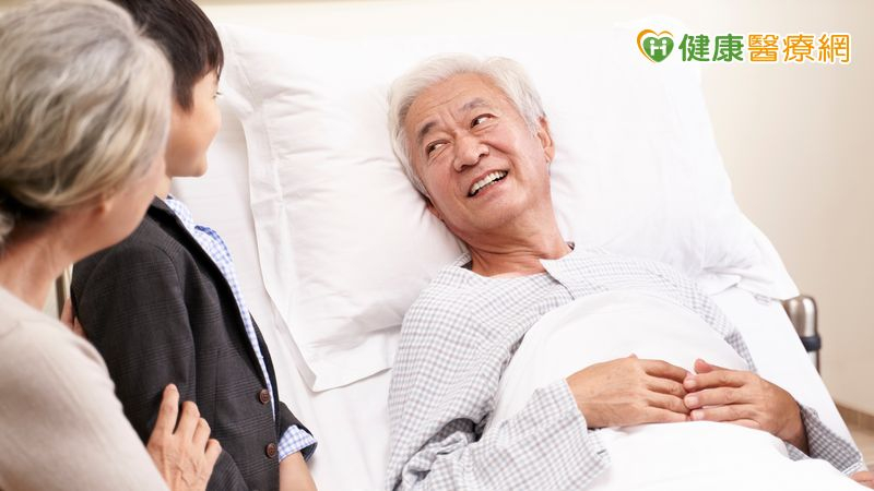 出院即惡夢?返家照顧、長照服務銜接解決擔憂