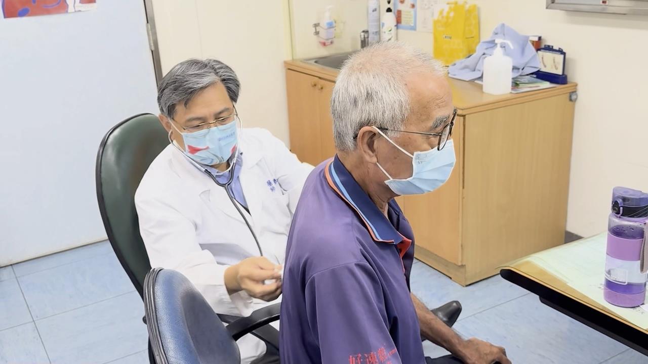 深耕屏東28年守護偏鄉醫療　吳榮州獲厚生基金會醫療奉獻獎