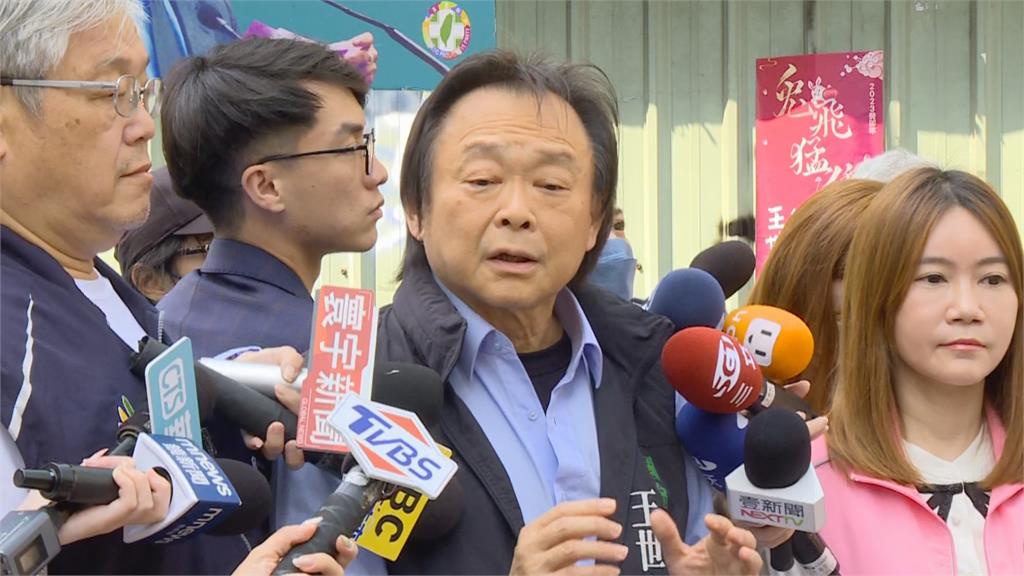 快新聞／幫加LINE秀出黃承國對話框　王世堅火大要封鎖何志偉