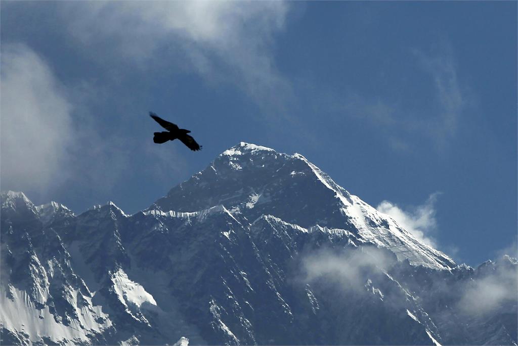 快新聞／尼泊爾觀光直升機聖母峰墜毀　機上6人全數喪生
