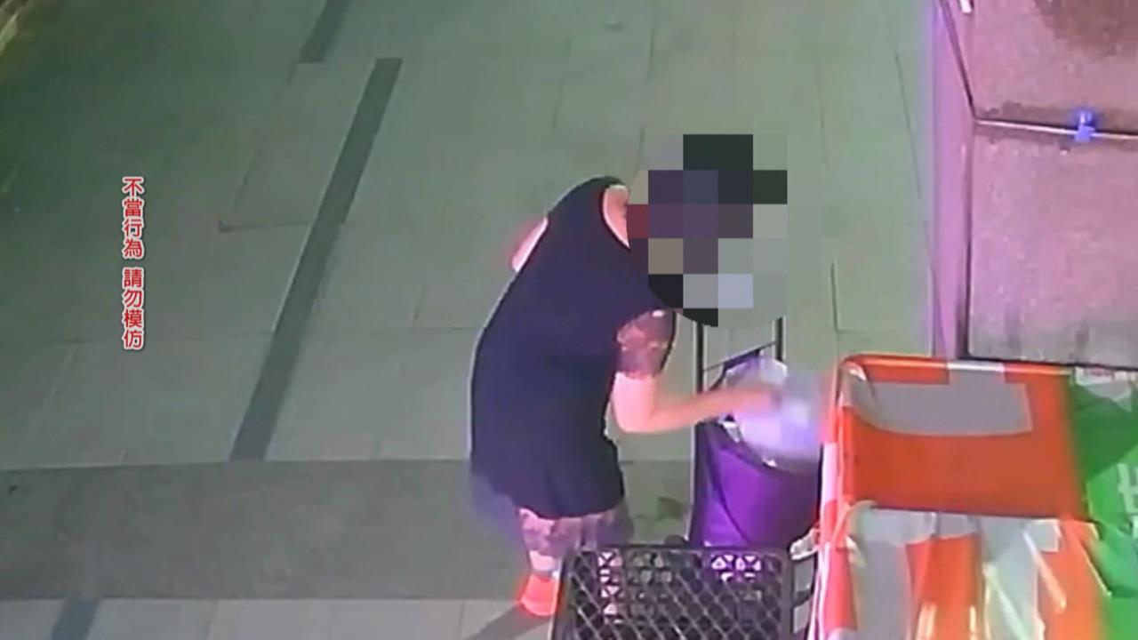 諷刺！婦人嫌垃圾髒戴手套　結果竟是隨意棄置家庭垃圾