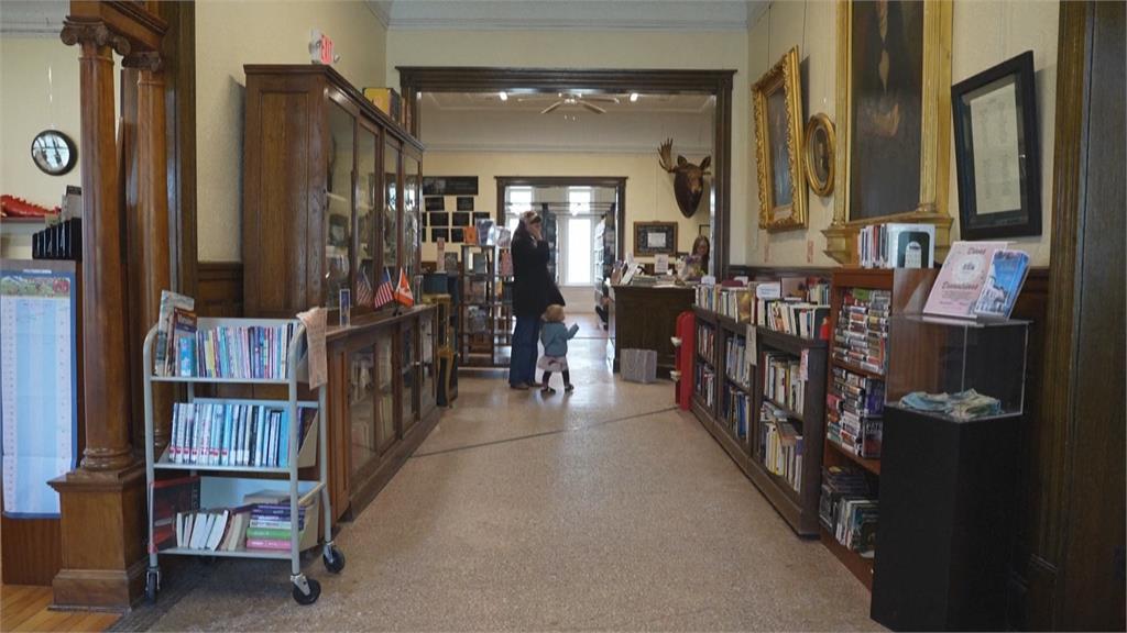 美加交惡　跨境圖書館加拿大人入館需通關