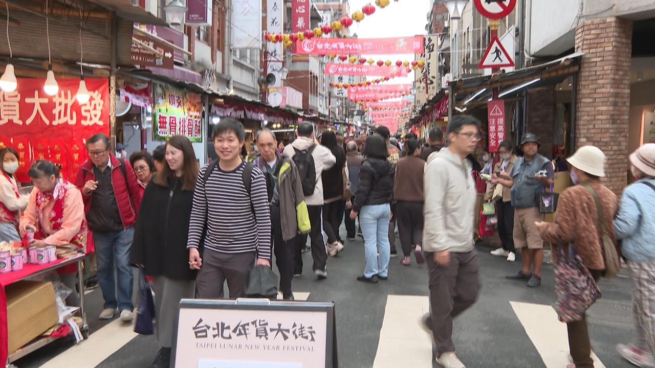 迪化街年貨街稽查 今年改當場限改、按次處罰