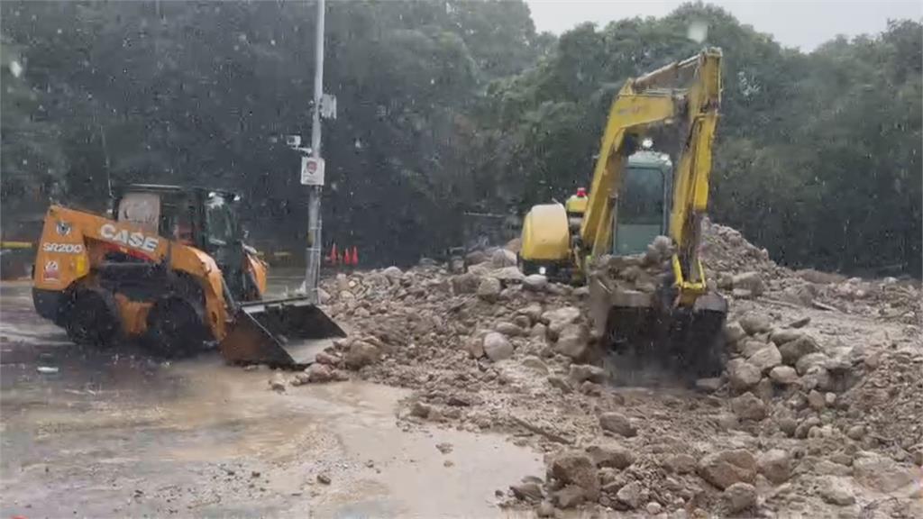 豪雨釀災仍續跑行程　陳時中團隊批蔣「只顧跑攤不顧救災」