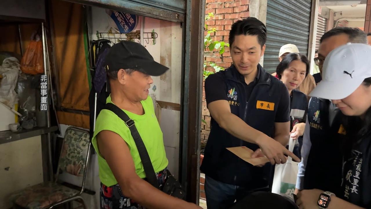 蔣萬安誤發慰問金又討回！　４樓住戶無奈：機車也泡水受損