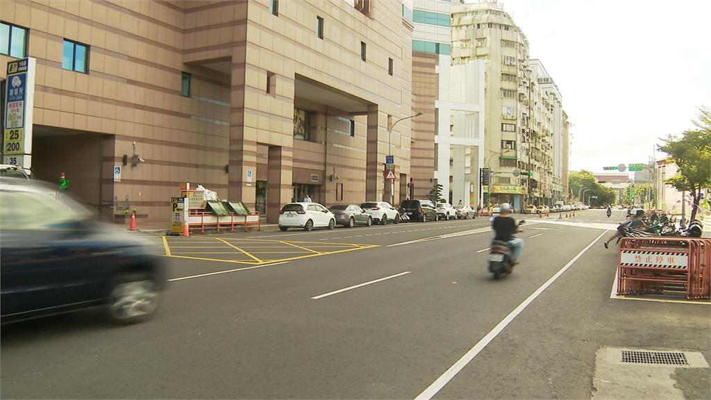 綠性平部父親節文惹怒支持者！嗆中常會不處理「等敗票」：不是每人都這樣