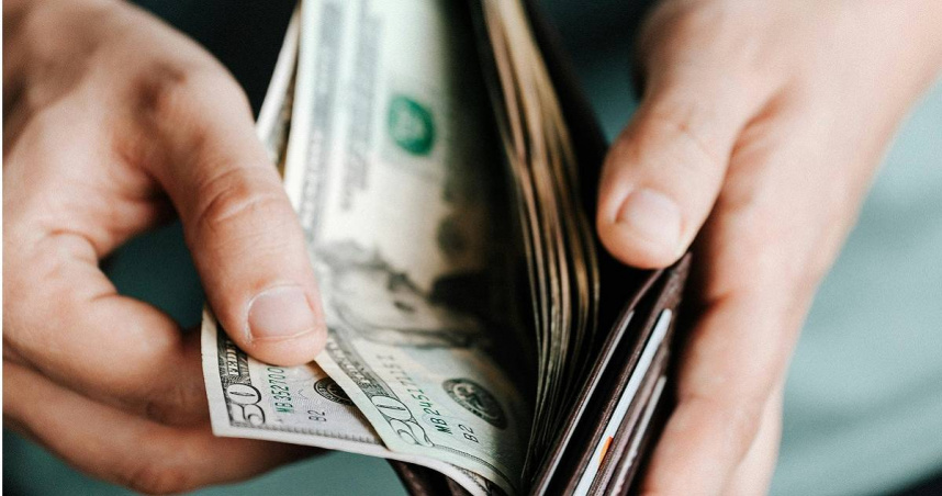 別人要借錢怎拒絕? 作家教回「這句話」:給足面子卻一毛沒借