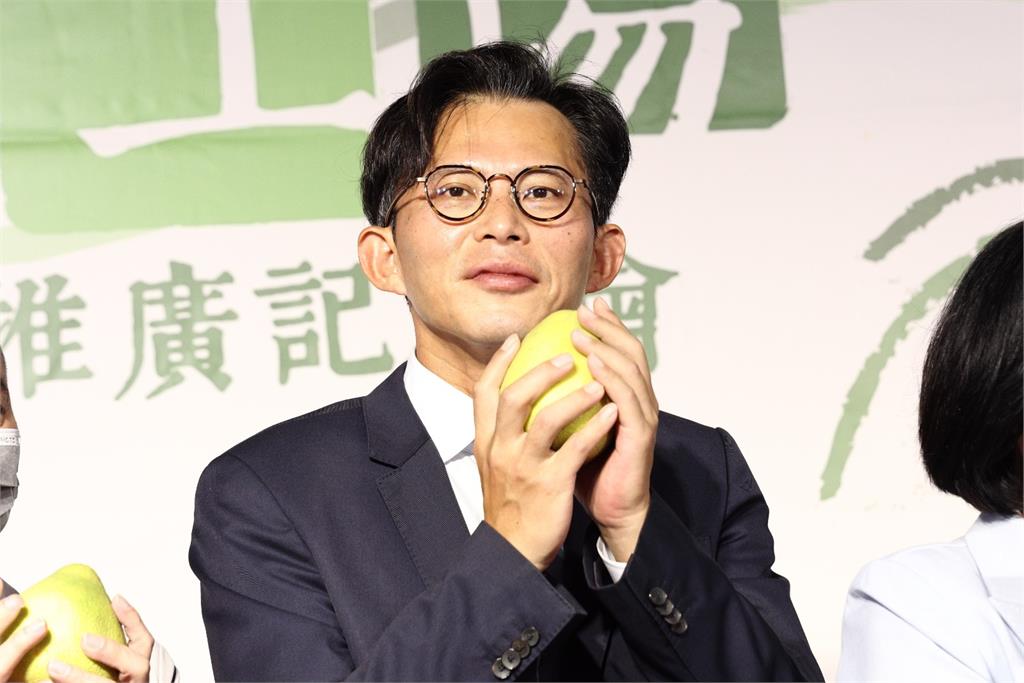 黃國昌遭爆找駭客組「網路禁衛軍」　肉搜反對者、竊取資料放暗網兜售