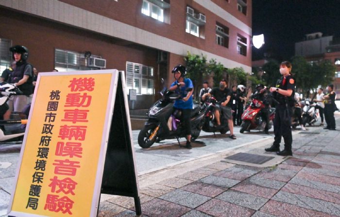 改裝車亂象多！蘇俊賓籲修法管制源頭　獲陳建仁支持