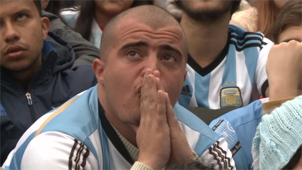 阿根廷、葡萄牙同天出局 球迷反應兩樣情