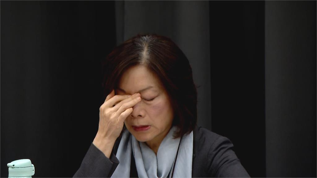 快新聞／公務員輕生案謝宜容為何調職非停職？　何佩珊曝理由：絕對不是背景硬