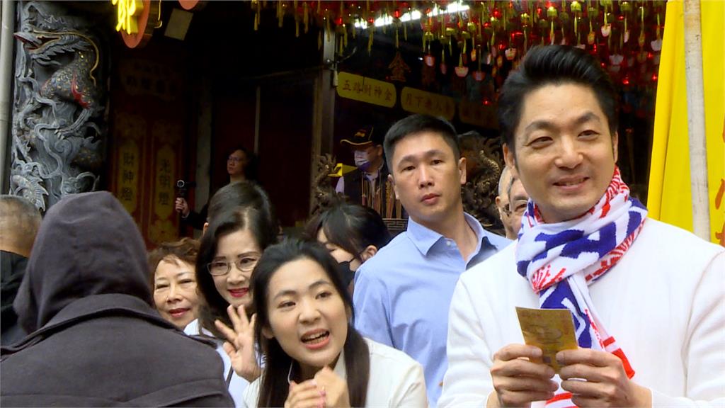 柯建銘喊開工日送連署書　徐巧芯反酸：國民黨的寶貝
