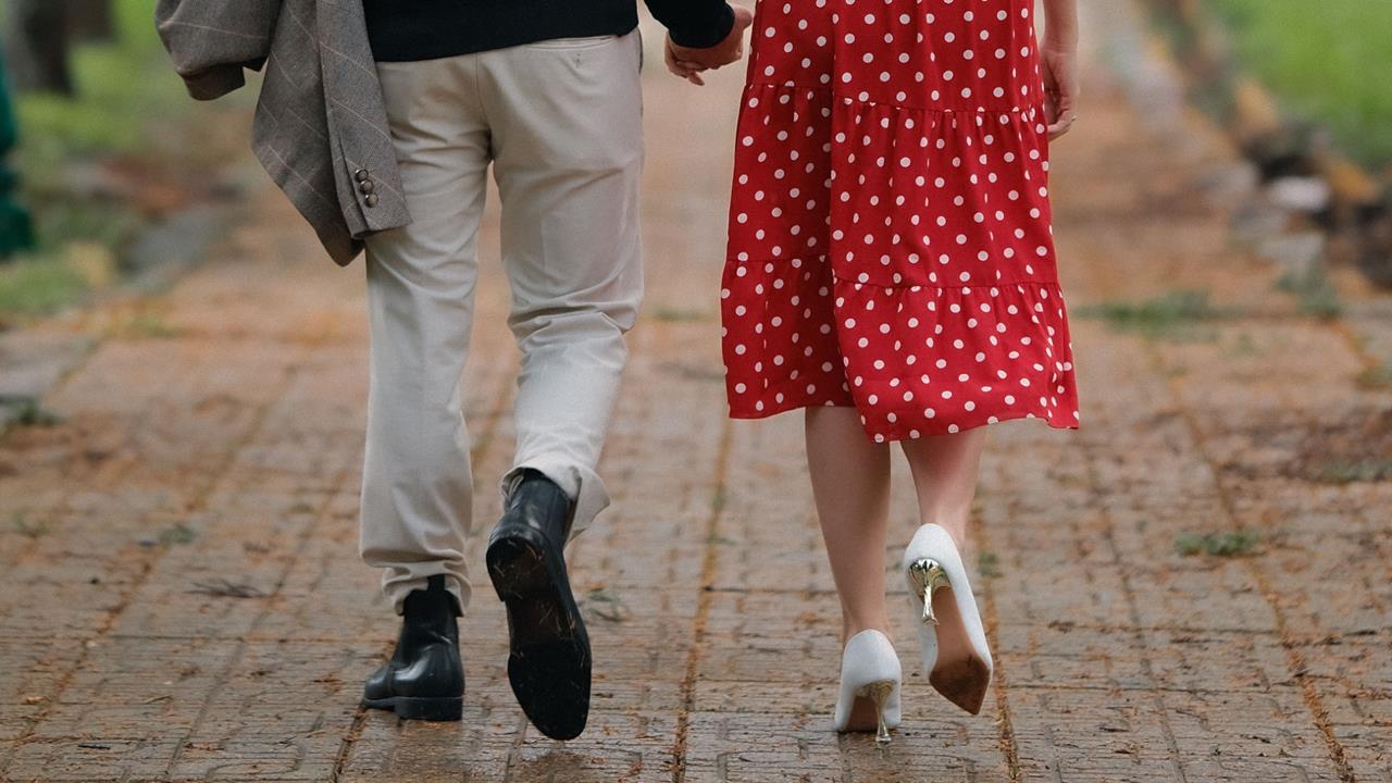 理工女友「問卷式」質問好心累！89妹直球拋「吃飯還吃我」他讚：回不去了