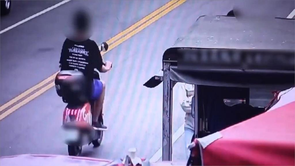 國中生騎電動自行車「沒注意」　撞上過斑馬線國小生