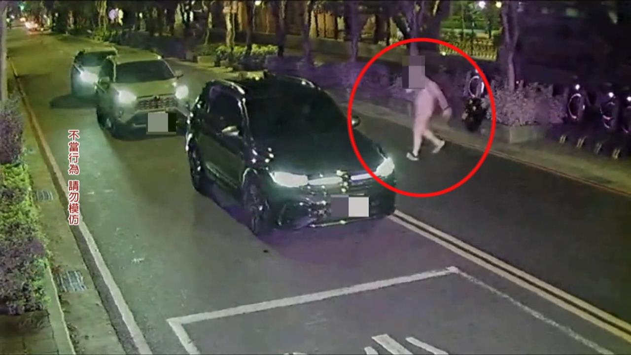 穿越馬路不滿被叭 男子「拍引擎蓋、企圖爬車」