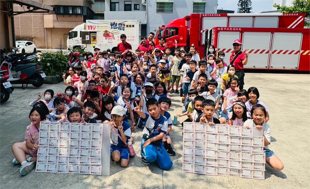 桃消三民分隊結合母親節活動　傳授學童防災觀念