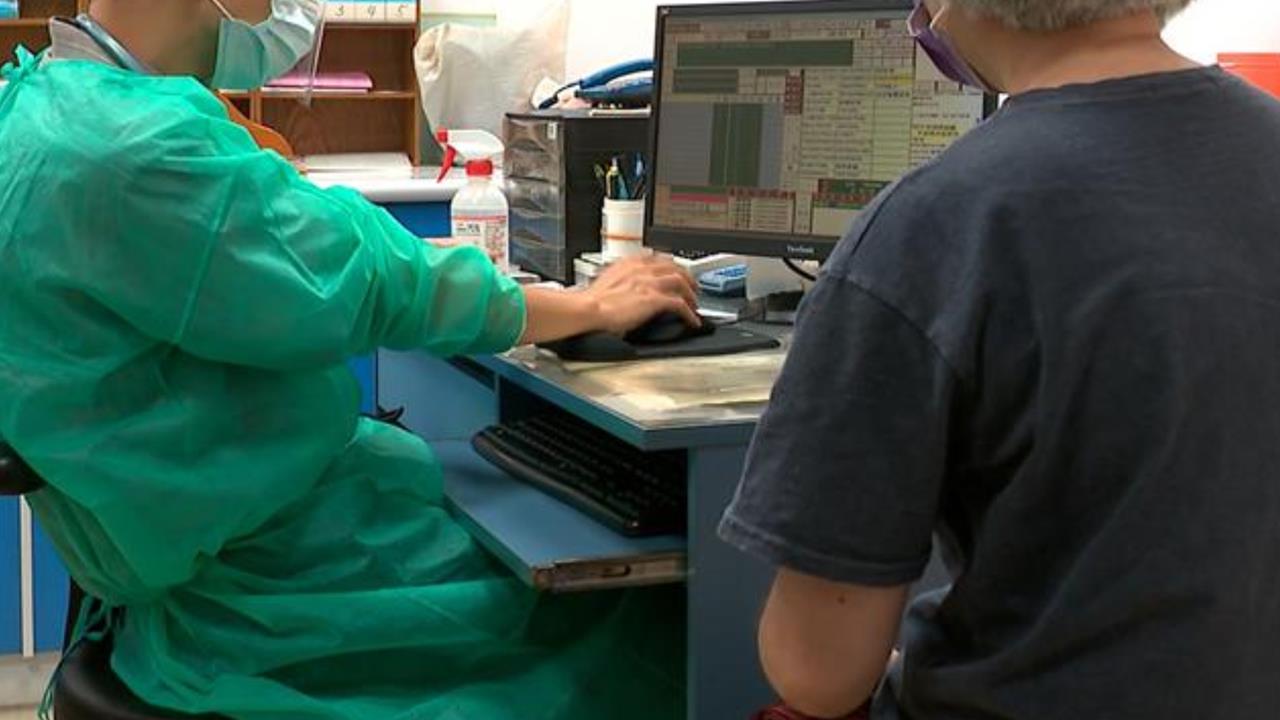 60歲糖尿病婦人白飯照吃「只做1改變」！3個月後「糖化血色素」成功下降