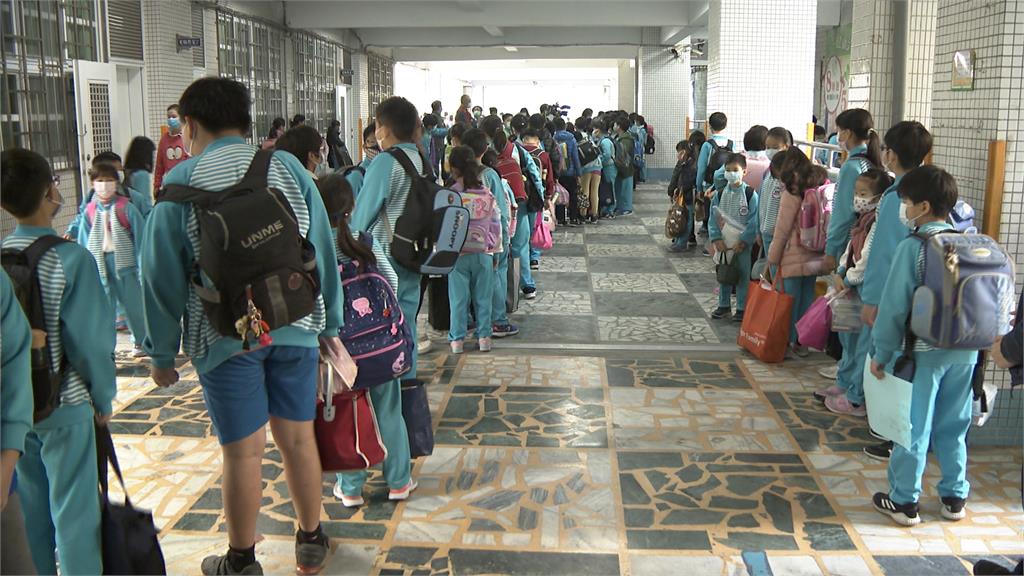 開學週「腸病毒爆發」　單週1萬4千人創五年同期新高