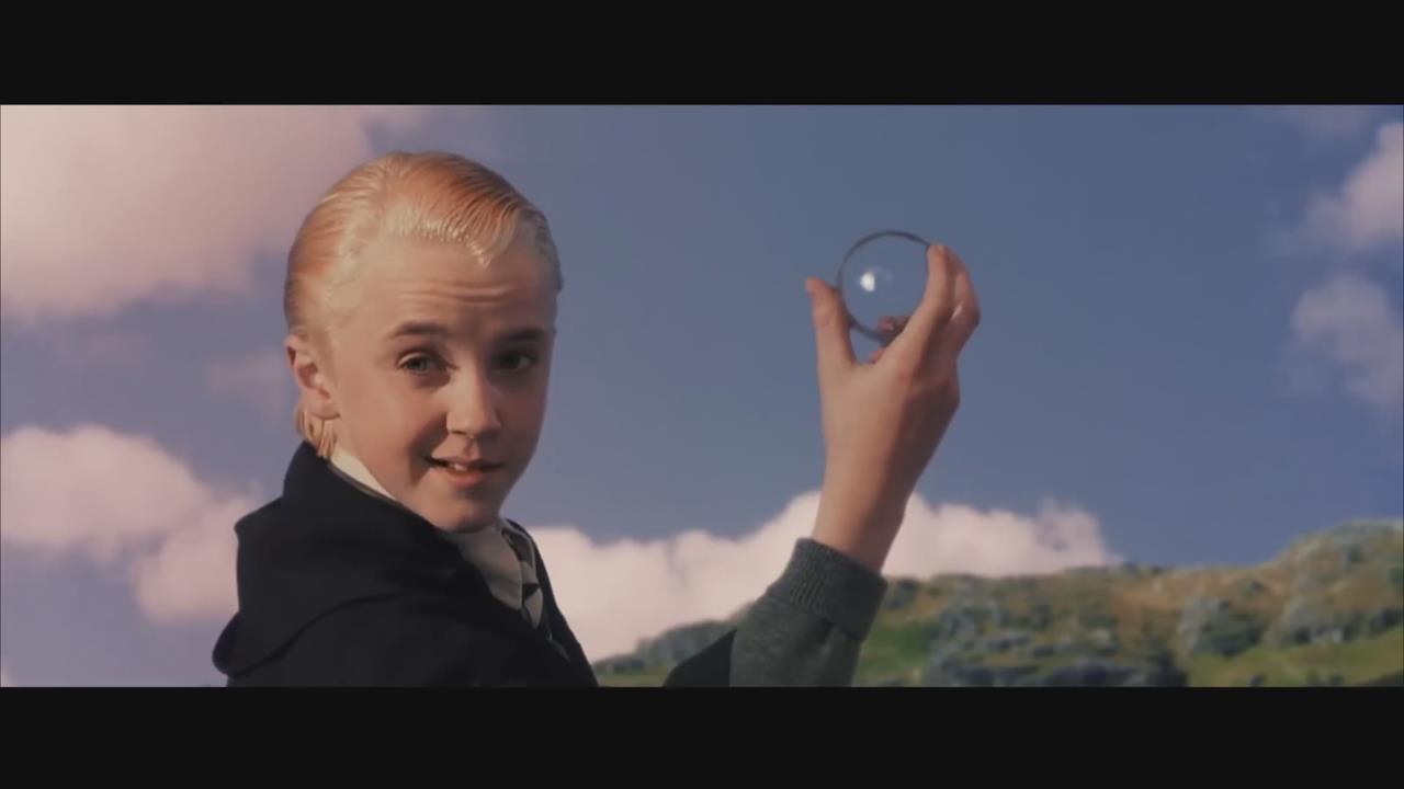 馬年到！中國瘋貼「哈利波特」馬爾福春聯　意外釣出本尊回應