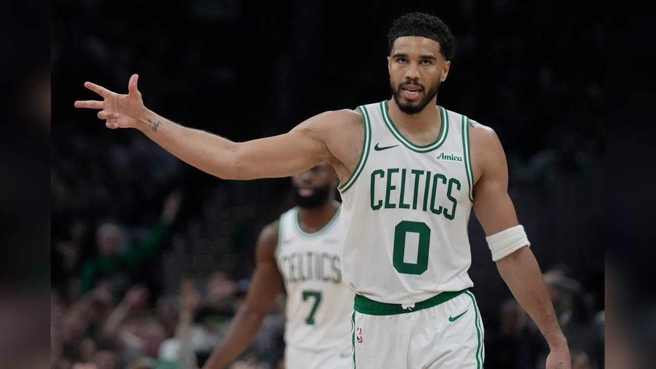 NBA(影)／從哪裡跌倒就從哪裡站起來！塔圖姆傷癒後首場季後賽表現猛