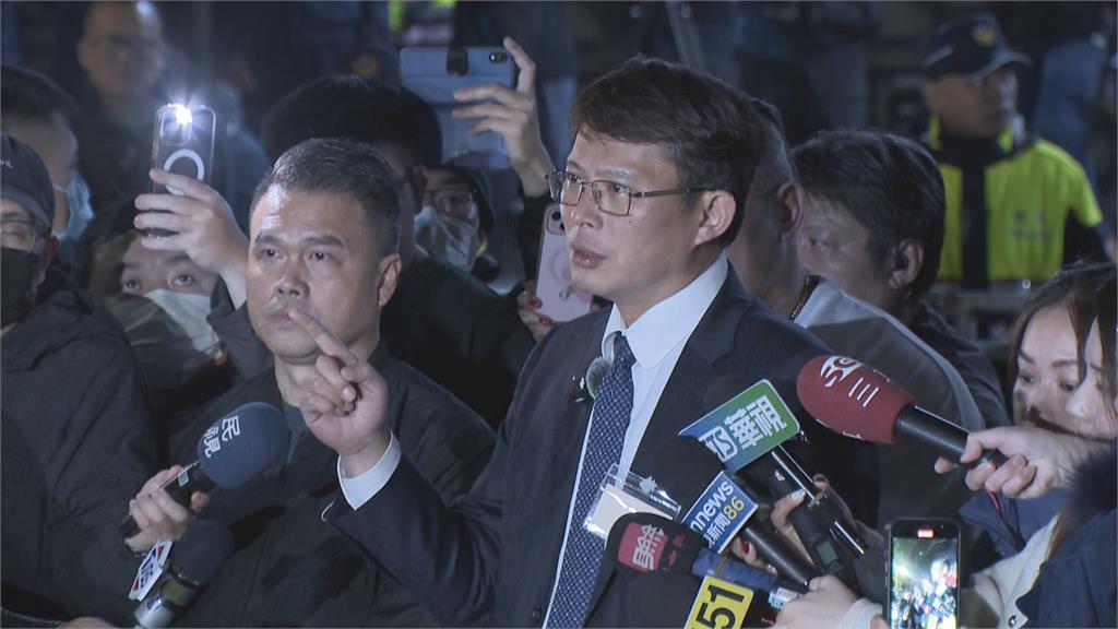 起訴柯文哲／黃國昌旁聽接押庭　泛淚受訪「沒辦法相信我聽到的」