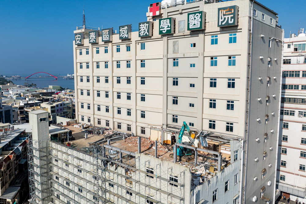 東港安泰醫院9死火警　檢方起訴院長等4人緩起訴